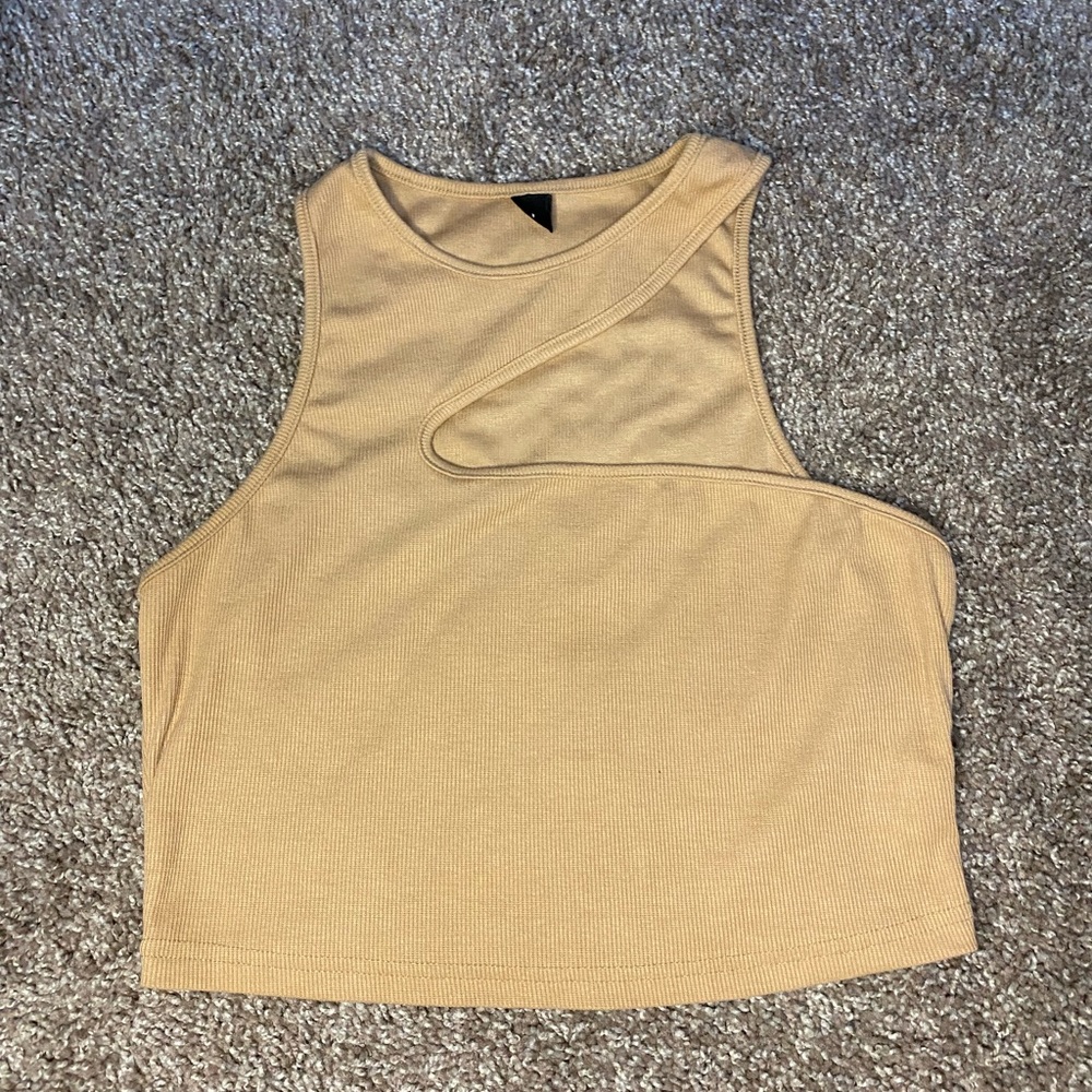 Shoulder Crop Top - Picture 3 of 7